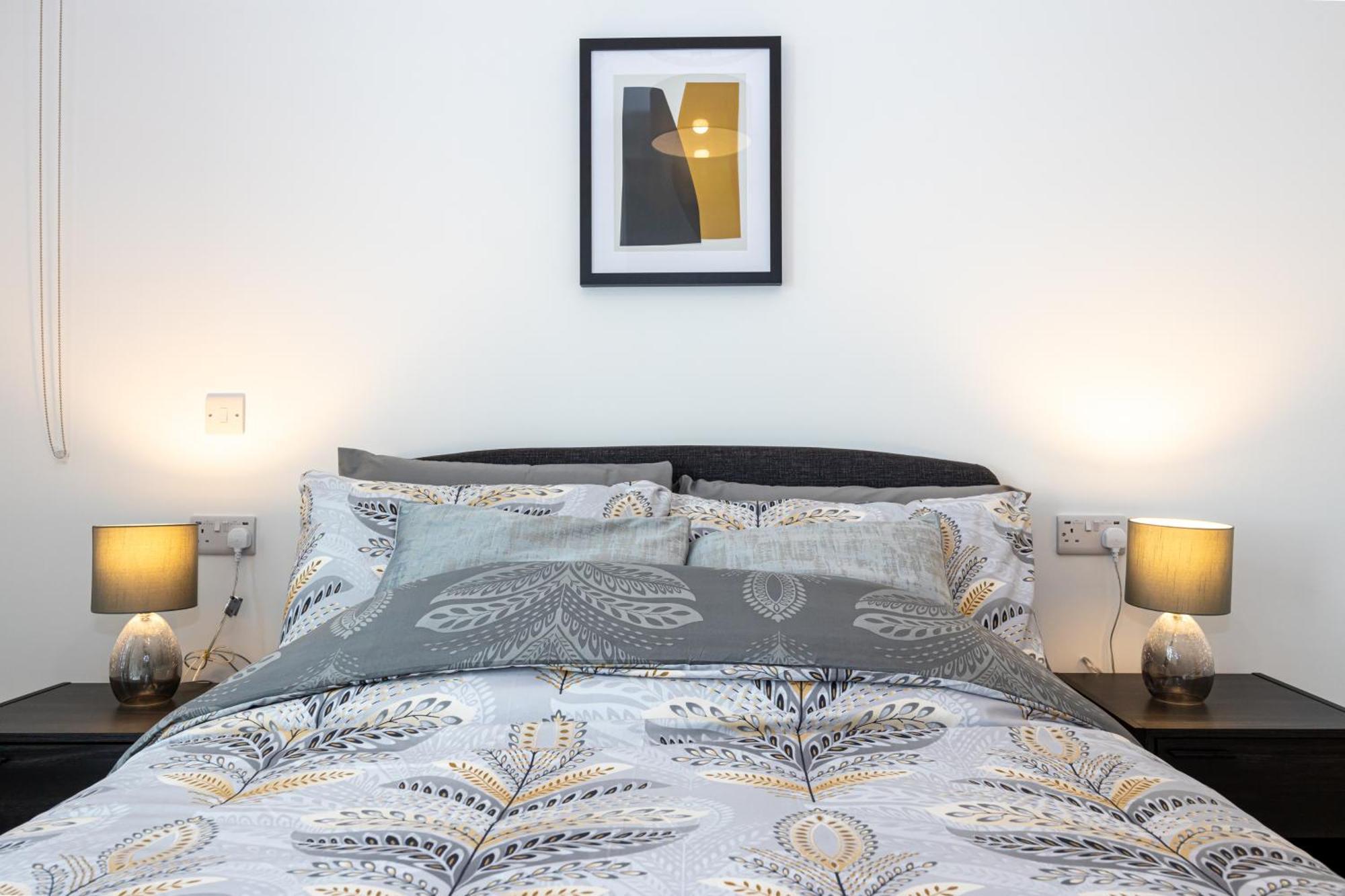 Royal Ebony By Asquare Lettings Apartamento Manchester Exterior foto